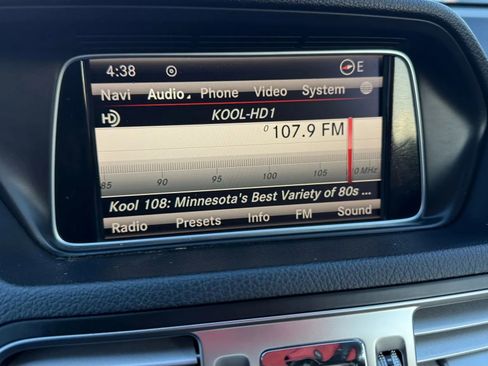 Used 2015 Mercedes-Benz E 400 E 400 4MATIC Coupe 2D image 20