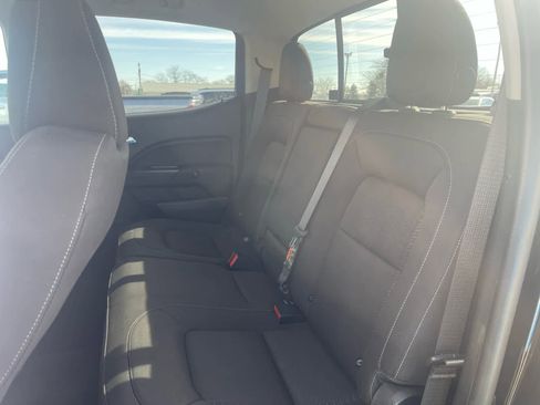 Used 2019 GMC Canyon SLE image 17