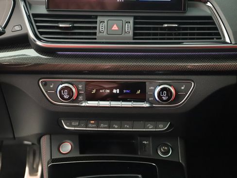 Certified 2022 Audi SQ5 Prestige w/ Prestige Package AWD/4WD image 20