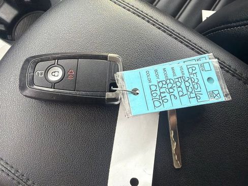Certified 2024 Ford Edge SEL AWD/4WD image 26