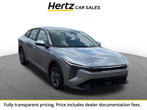 Used 2025 Kia K4 FWD image 1