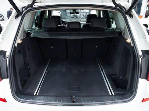 Used 2017 BMW X3 xDrive28i image 8