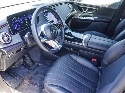 Used 2023 Mercedes-Benz EQE 500 4MATIC SUV image 17