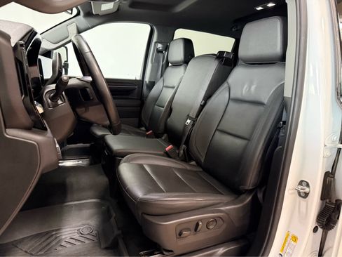 Used 2024 Chevrolet Silverado 2500 LTZ AWD/4WD image 14
