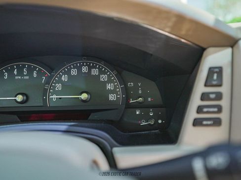 Used 2004 Cadillac XLR RWD image 38
