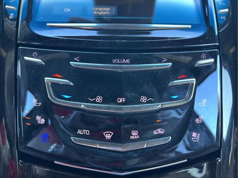 Used 2018 Cadillac Escalade ESV Platinum image 31