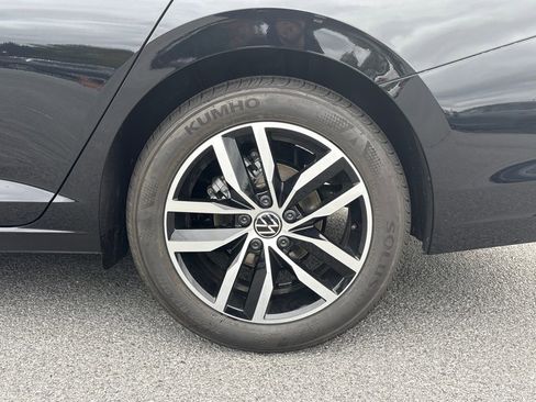 New 2026 Volkswagen Jetta SE FWD image 12