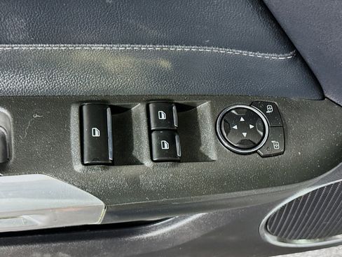 Used 2018 Ford Mustang Premium image 24