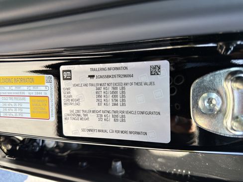 New 2026 Chevrolet Suburban LS w/ LPO, Dark Essentials Package RWD image 30