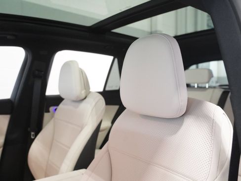 New 2027 Mercedes-Benz GLC 300 4MATIC image 15