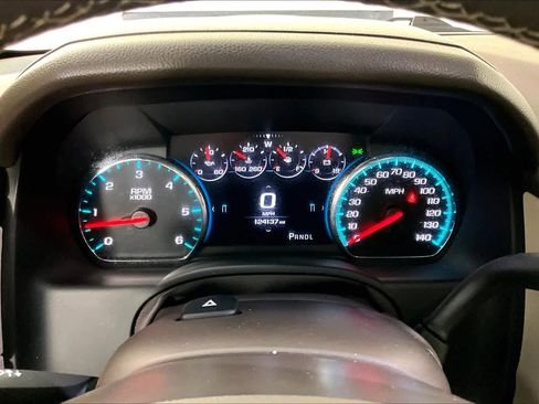 Certified 2020 GMC Yukon Denali w/ Denali Premium Package AWD/4WD image 24