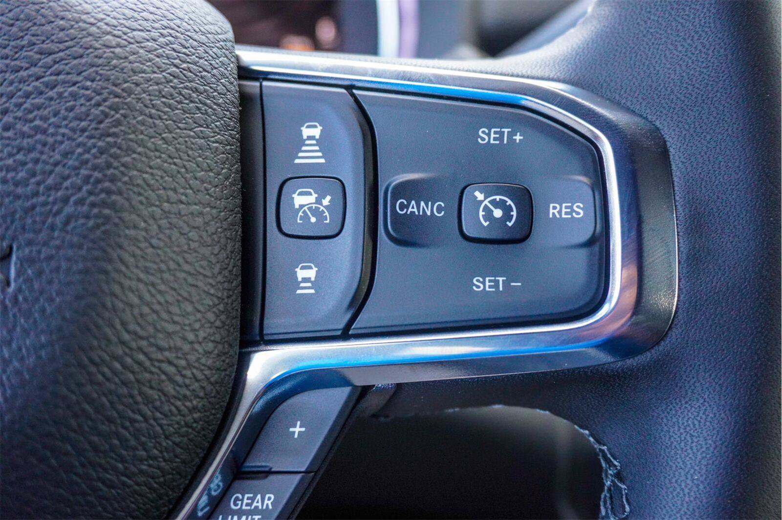 New 2027 RAM 2500 Laramie AWD/4WD image 23