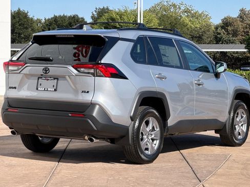 New 2025 Toyota RAV4 XLE image 33