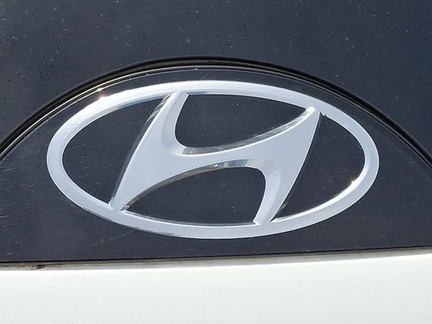 Used 2024 Hyundai Tucson SE AWD/4WD image 29