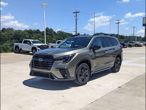Used 2025 Subaru Ascent Onyx Edition AWD/4WD image 1