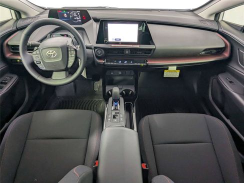 New 2026 Toyota Prius Plug-In Hybrid FWD image 25