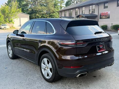 Used 2019 Porsche Cayenne AWD/4WD image 5