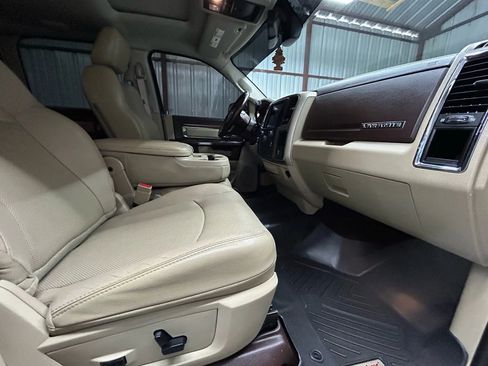 Used 2014 RAM 3500 Laramie image 12