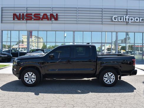 Used 2024 Nissan Frontier SV w/ SV Convenience Package RWD image 3