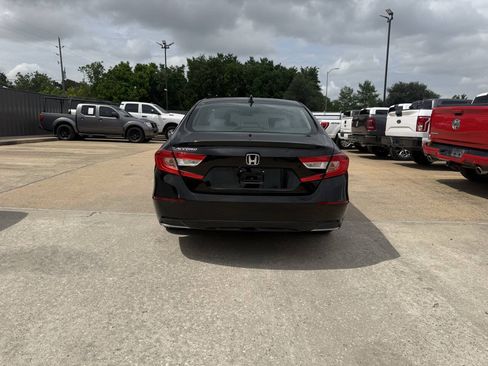 Used 2021 Honda Accord LX image 37