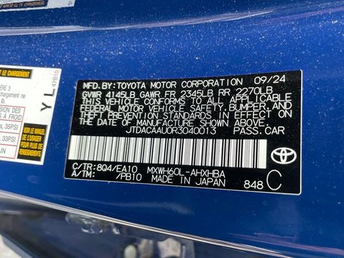 Used 2024 Toyota Prius Limited w/ Limited Premium Package FWD image 10