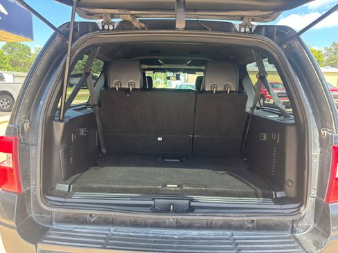 Used 2015 Ford Expedition EL Limited w/ Equipment Group 301A AWD/4WD image 5