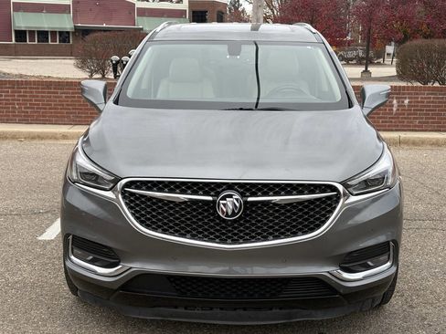 Used 2019 Buick Enclave Essence image 6