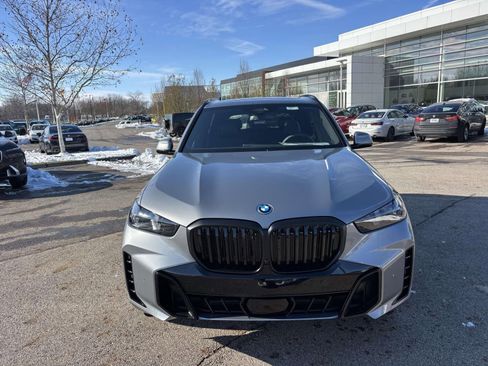 New 2026 BMW X5 xDrive50e w/ M Sport Package AWD/4WD image 2