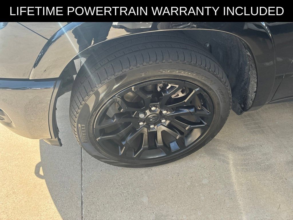 Used 2025 RAM 1500 Limited AWD/4WD image 6
