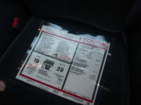 Used 1998 Pontiac Firebird Formula w/ Opt Pkg image 35