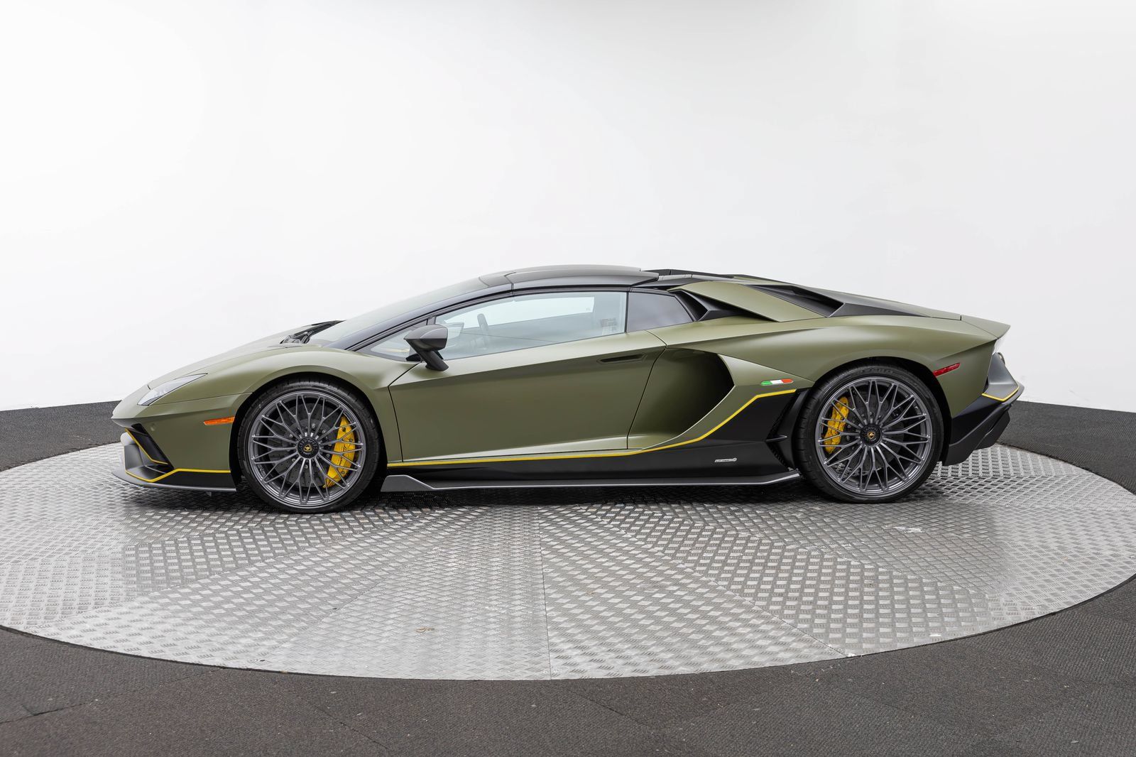 Used 2022 Lamborghini Aventador LP 780-4 Ultimae AWD/4WD image 23