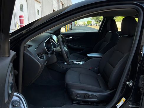 Used 2023 Chevrolet Malibu LT FWD image 10