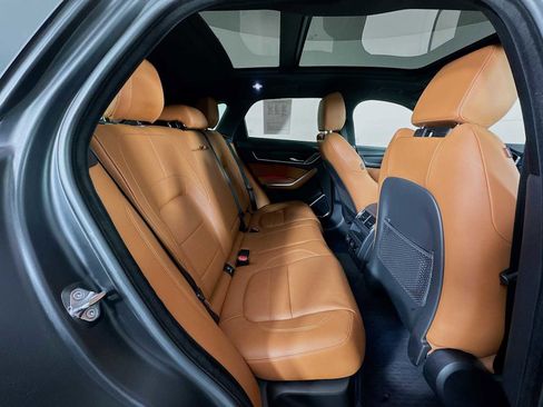 Used 2025 Jaguar F-PACE R-Dynamic S image 27