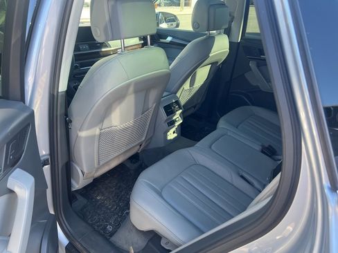 Used 2019 Audi Q5 2.0T Premium Plus w/ Premium Plus Package image 11