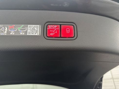 New 2026 Mercedes-Benz GLC 300 image 26