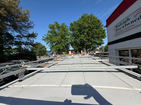 Used 2018 Ford Transit 250 130 Low Roof RWD image 20