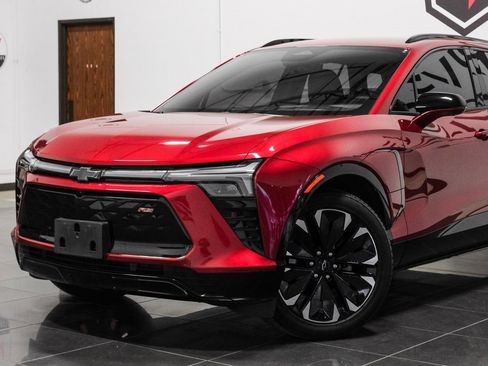 Used 2024 Chevrolet Blazer EV RS image 8