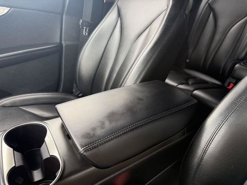 Used 2020 Lincoln Nautilus Premier AWD/4WD image 35