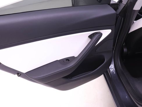 Used 2018 Tesla Model 3 Long Range AWD/4WD image 19