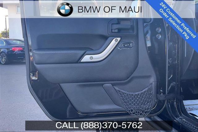 Used 2012 Jeep Wrangler Unlimited Rubicon AWD/4WD image 20