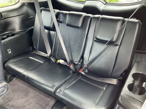Used 2017 Toyota Highlander XLE AWD/4WD image 37