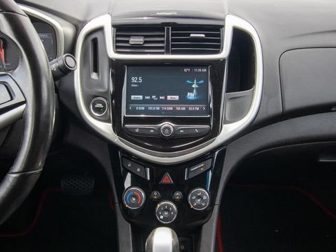 Used 2017 Chevrolet Sonic LT w/ Convenience Package FWD image 19