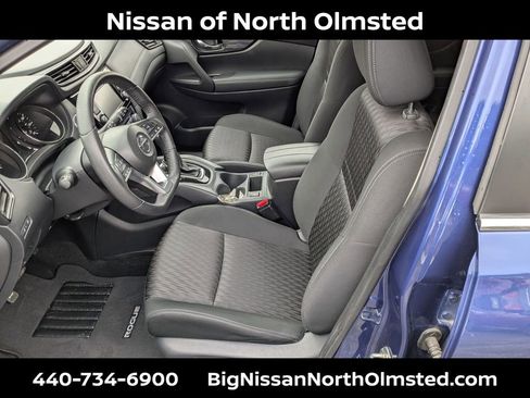 Used 2019 Nissan Rogue SV image 25