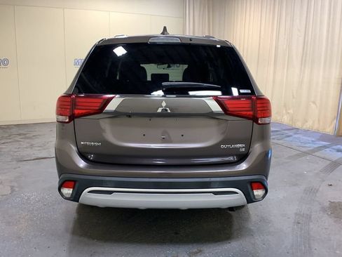 Used 2019 Mitsubishi Outlander SE AWD/4WD image 4