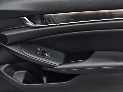 Used 2021 Honda Accord Sport image 8