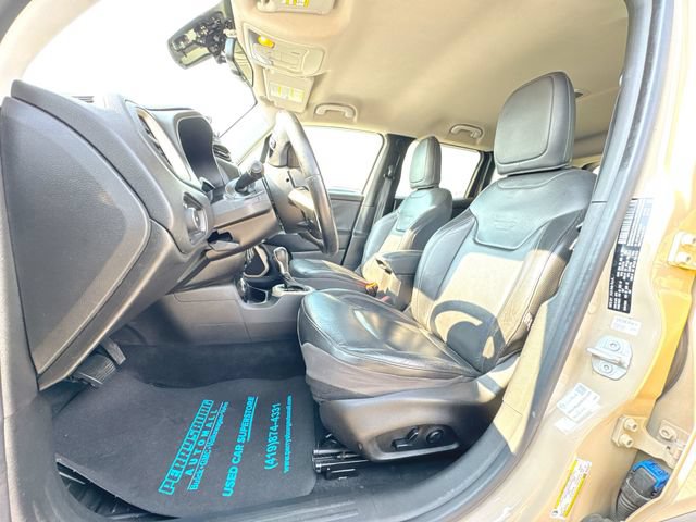 Used 2015 Jeep Renegade Limited AWD/4WD image 19