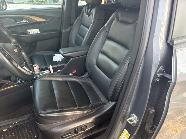 Used 2022 Chevrolet TrailBlazer ACTIV w/ Sun and Liftgate Package FWD image 11