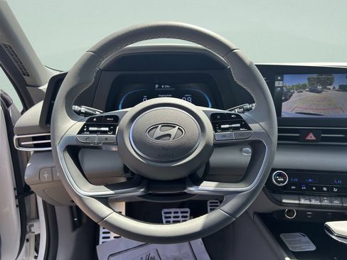 New 2026 Hyundai Elantra Sport FWD image 29