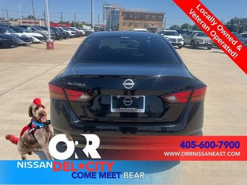 Used 2024 Nissan Altima 2.5 S FWD image 4