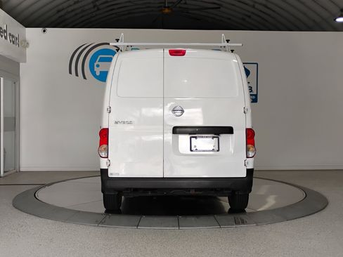 Used 2017 Nissan NV200 S image 43